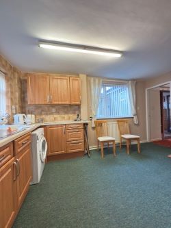 9 Matlock Avenue, Dawley, Telford, Shropshire, TF4 2DH