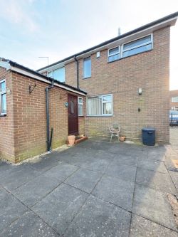 9 Matlock Avenue, Dawley, Telford, Shropshire, TF4 2DH