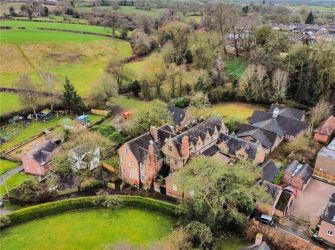 Audlem Country House, School Lane, Audlem, Crewe, Cheshire, CW3 0BA