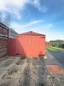 9 Matlock Avenue, Dawley, Telford, Shropshire, TF4 2DH