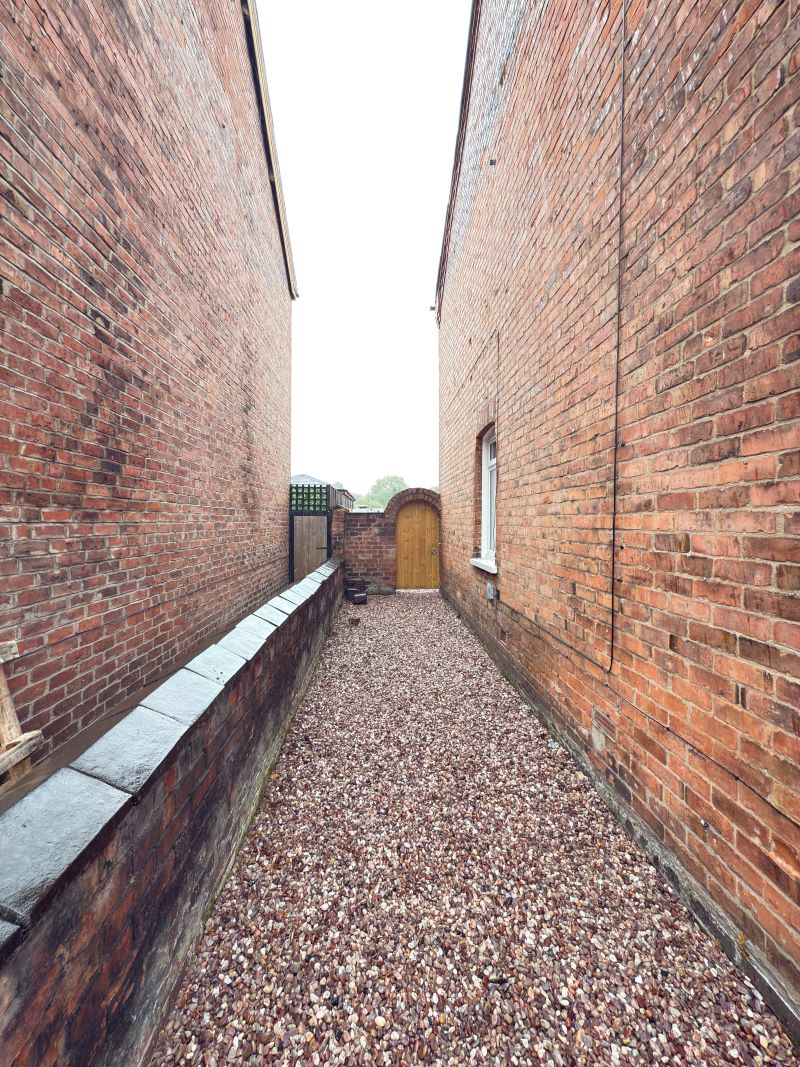 4 Darwin Street, Northwich, Cheshire, CW8 1BT