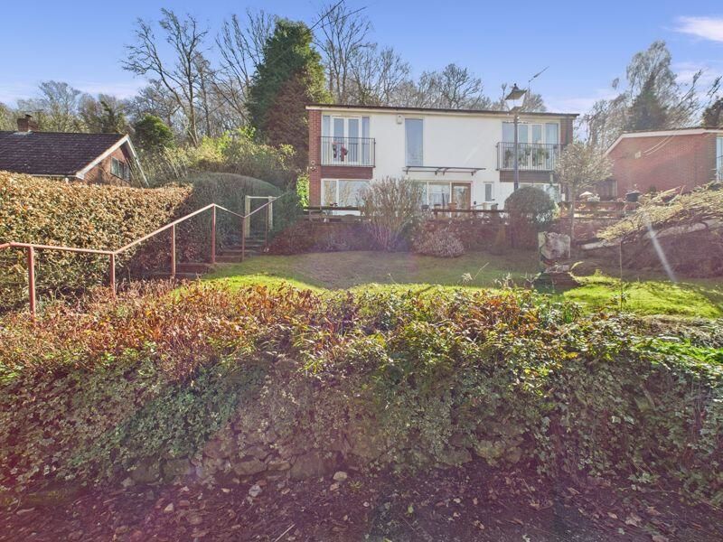 44 Paradise, Coalbrookdale, Telford, Shropshire, TF8 7NW