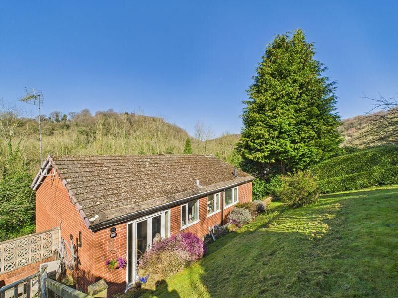44 Paradise, Coalbrookdale, Telford, Shropshire, TF8 7NW