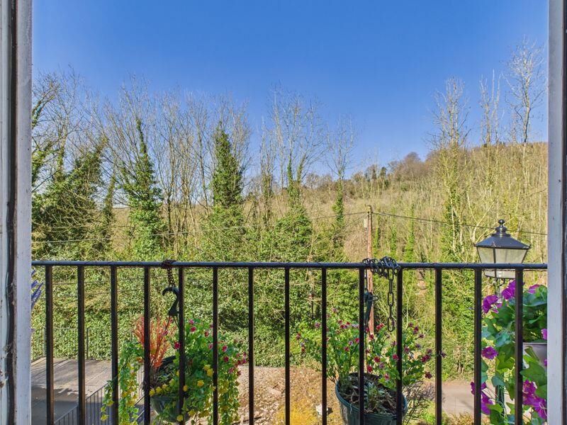 44 Paradise, Coalbrookdale, Telford, Shropshire, TF8 7NW