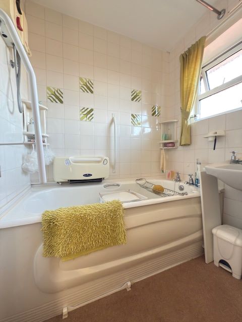 9 Matlock Avenue, Dawley, Telford, Shropshire, TF4 2DH