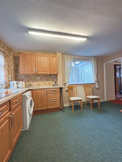 9 Matlock Avenue, Dawley, Telford, Shropshire, TF4 2DH