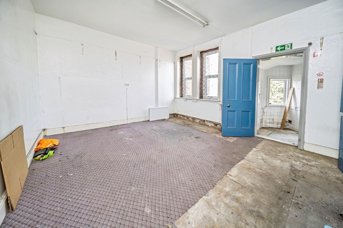 Lot Image