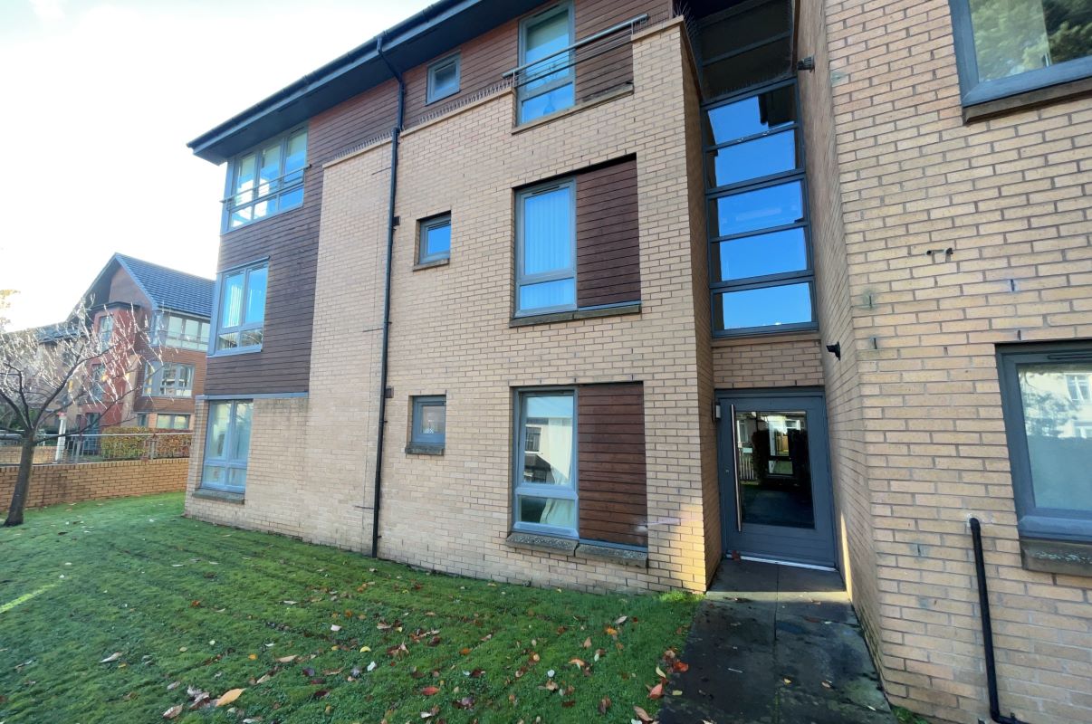 Kirkton Avenue, Glasgow, Lanarkshire, G13 3AF Online Property