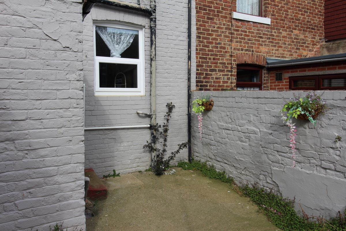 15 Surtees Street, Bishop Auckland, County Durham, DL14 7DH