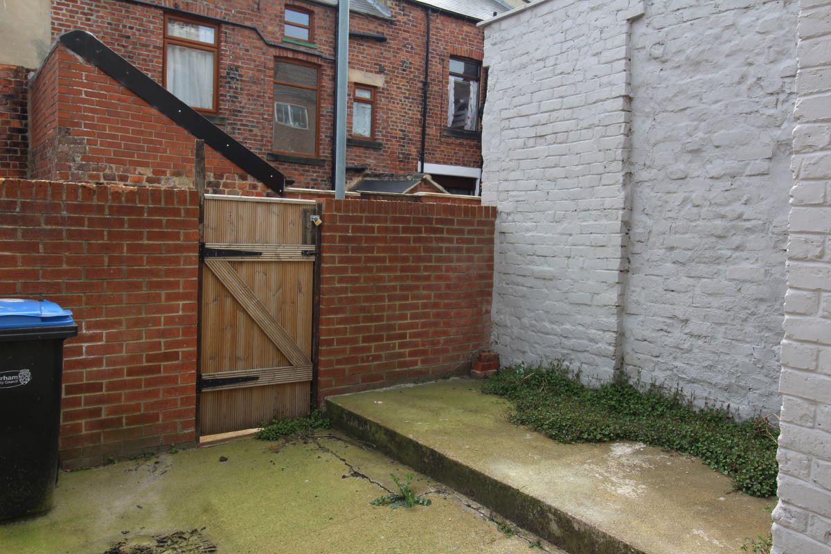 15 Surtees Street, Bishop Auckland, County Durham, DL14 7DH