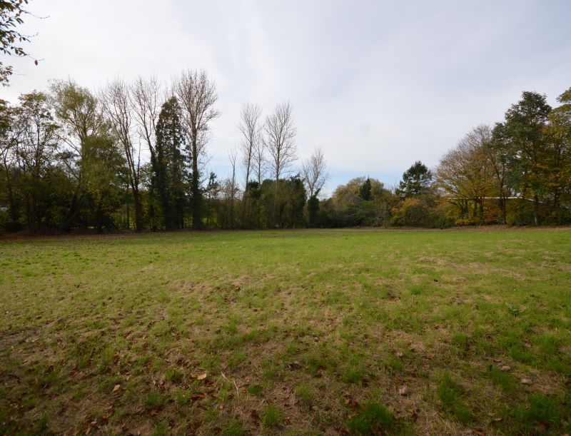 Land at Great Gransden for sale at auction on 06 Dec 2017 0200 PM