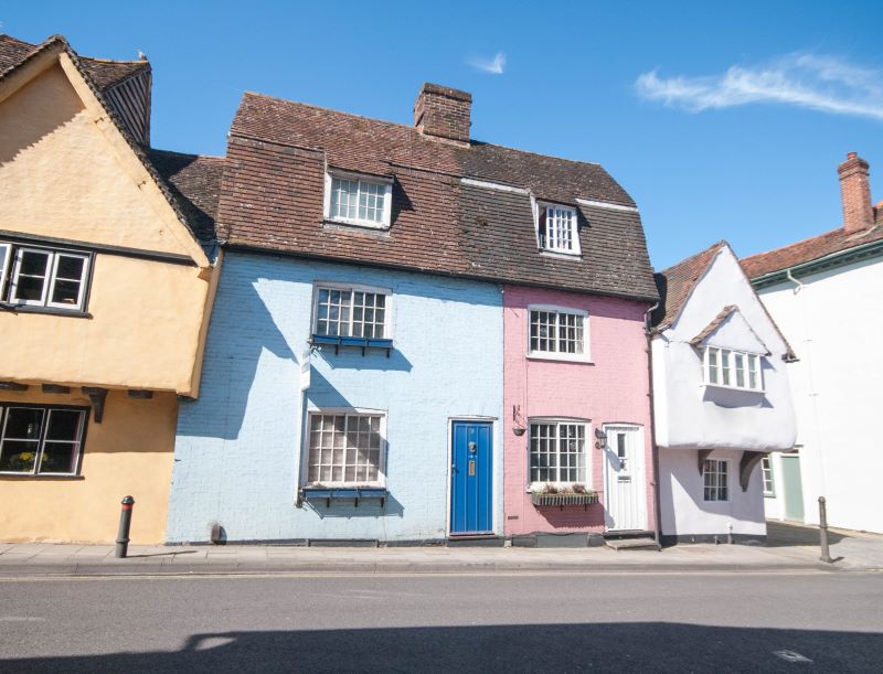 9 Bridge Street for sale at auction on 19 Sep 2018 0200 PM