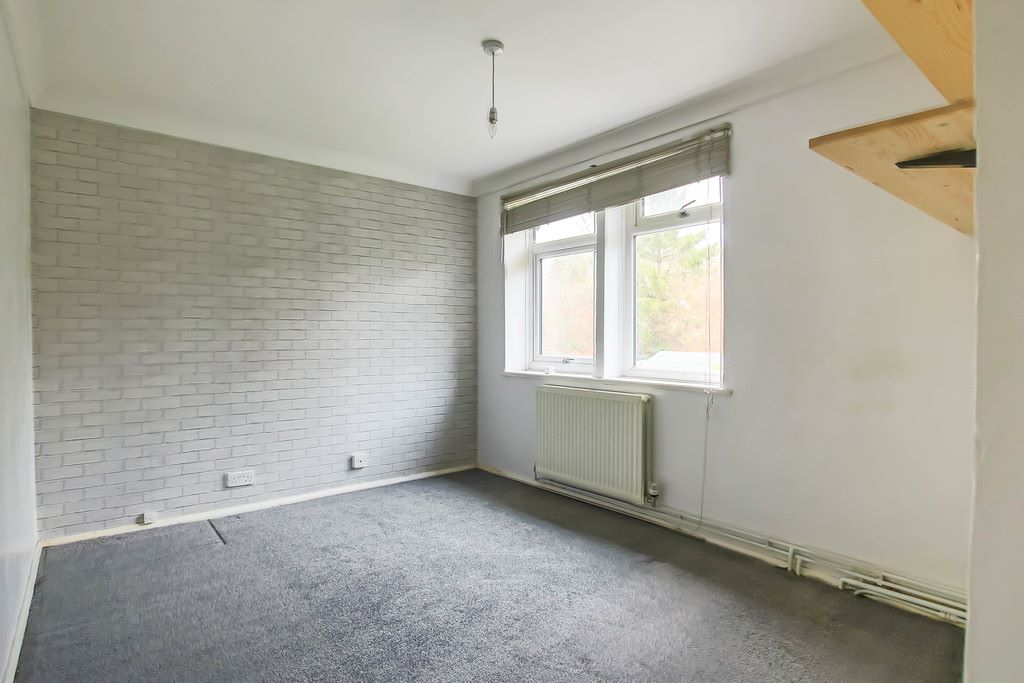 86 Macaulay Avenue, Great Shelford, Cambridge, CB22 5AF