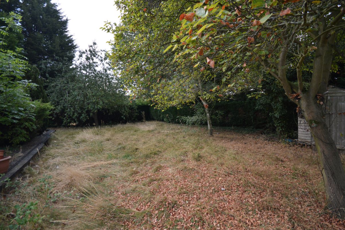 5 Oaklands Avenue, Wistow, Huntingdon, PE28 2QF