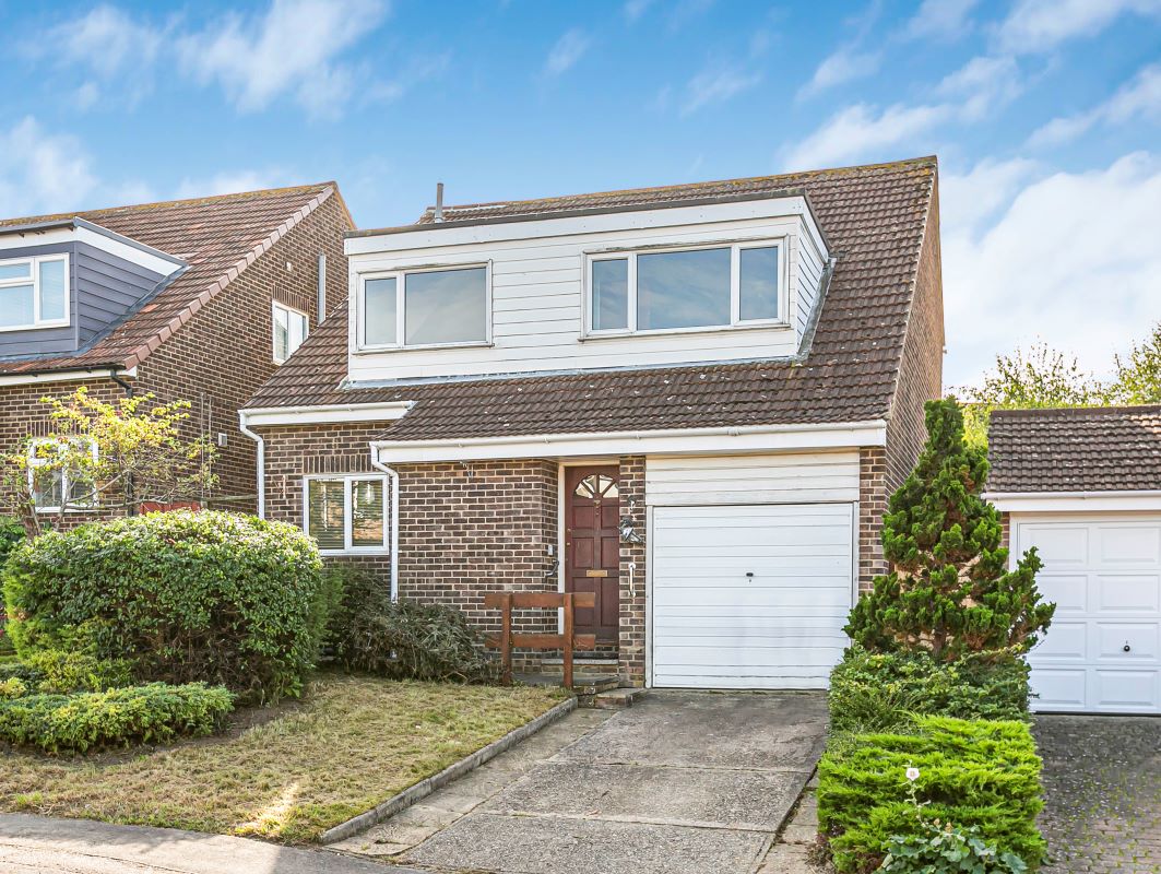 127 Goddard Way for sale at auction on 13 Dec 2023 0200 PM