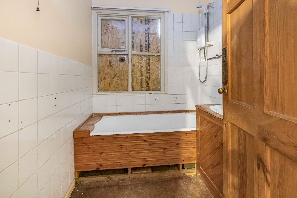 Whitehouse Farm, Whitehouse Farm Lane, Flixton, Suffolk, NR32 5PG