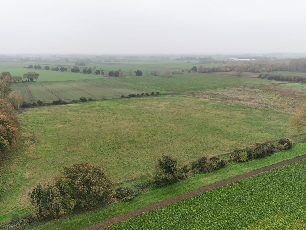 Land at Knaves Acre Drove, Isleham, Ely, Cambridgeshire, CB7 5RG