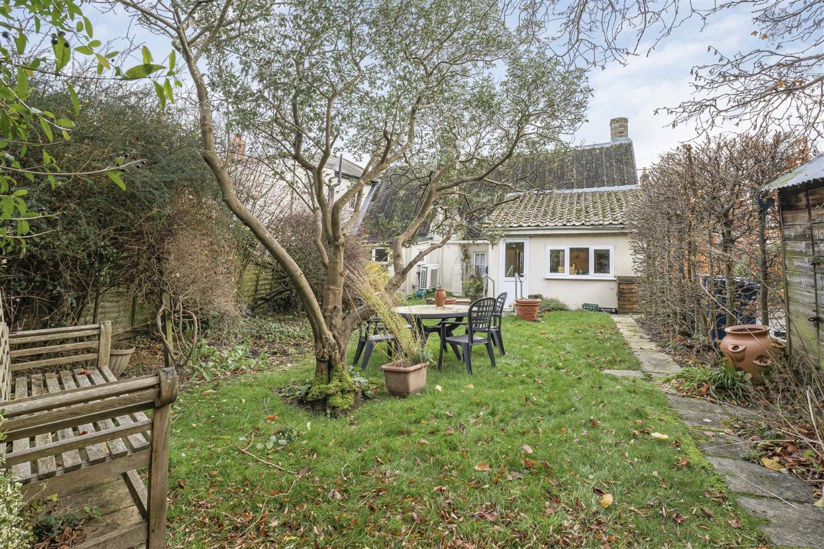 43 High Street, Orwell, Royston, Hertfordshire, SG8 5QN