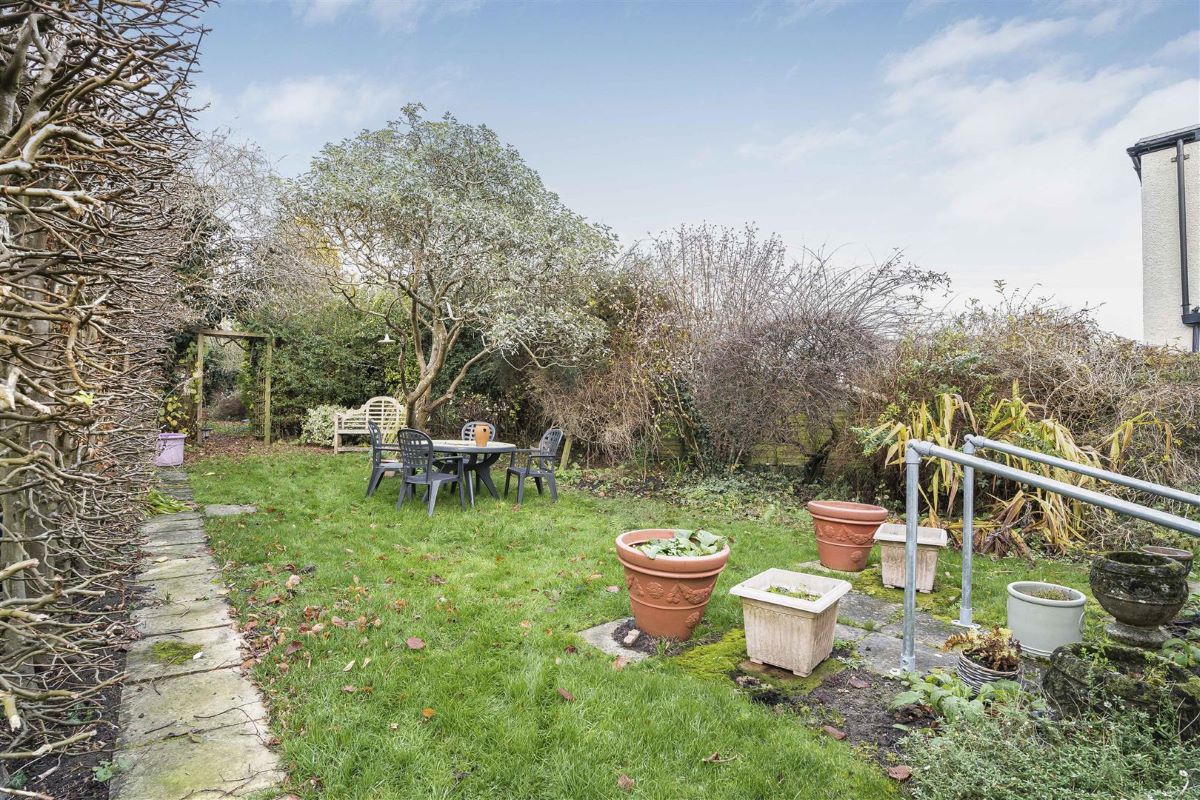 43 High Street, Orwell, Royston, Hertfordshire, SG8 5QN