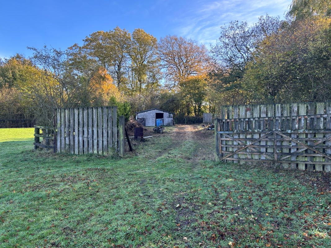 Land North of Sascombe Vineyard, Bradley Road, Kirtling, Cambridgeshire, CB8 9JB