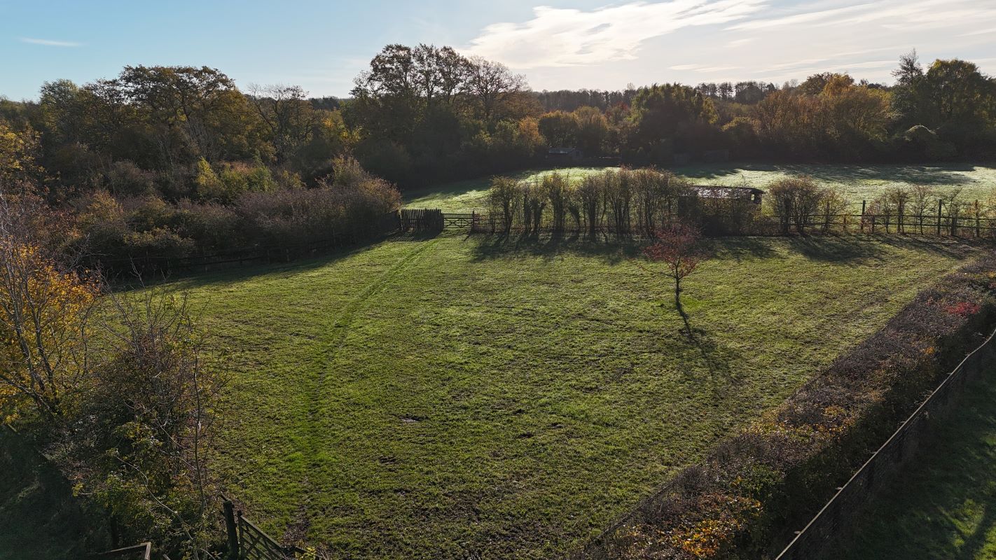 Land North of Sascombe Vineyard, Bradley Road, Kirtling, Cambridgeshire, CB8 9JB