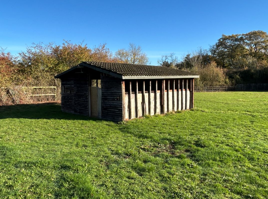 Land North of Sascombe Vineyard, Bradley Road, Kirtling, Cambridgeshire, CB8 9JB