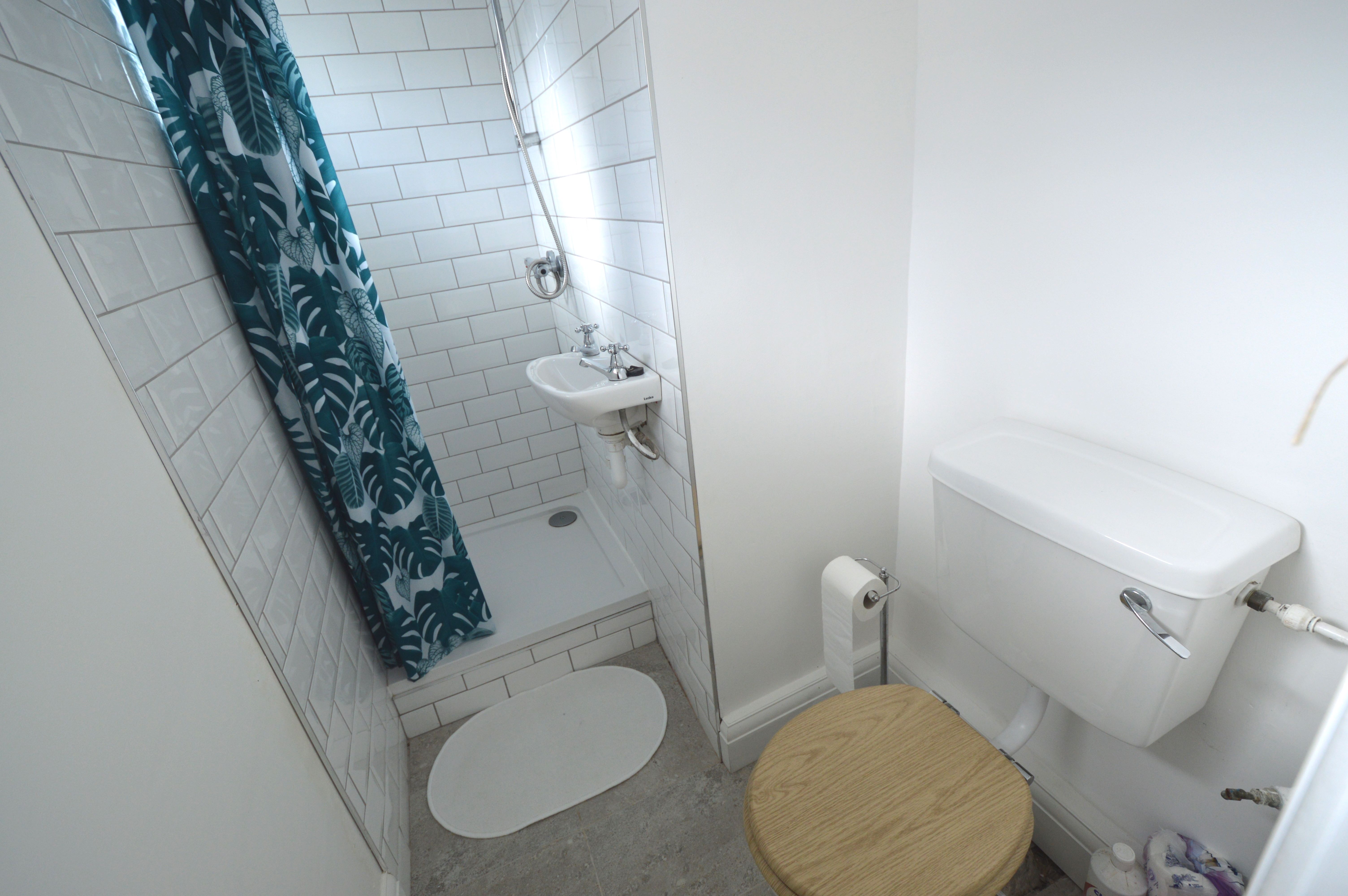 852B London Road, Leigh-on-Sea, Essex, SS9 3NQ