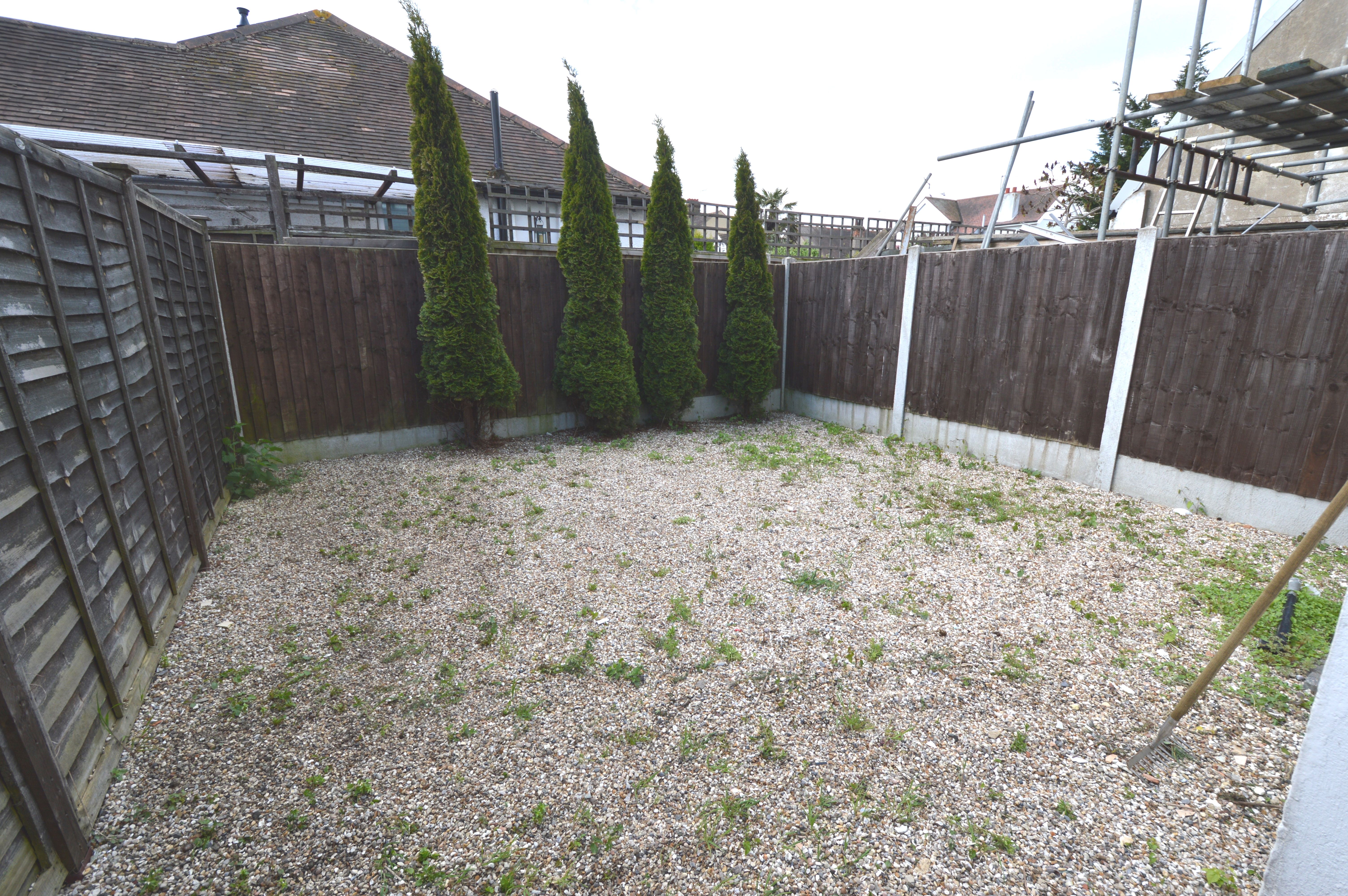 852B London Road, Leigh-on-Sea, Essex, SS9 3NQ