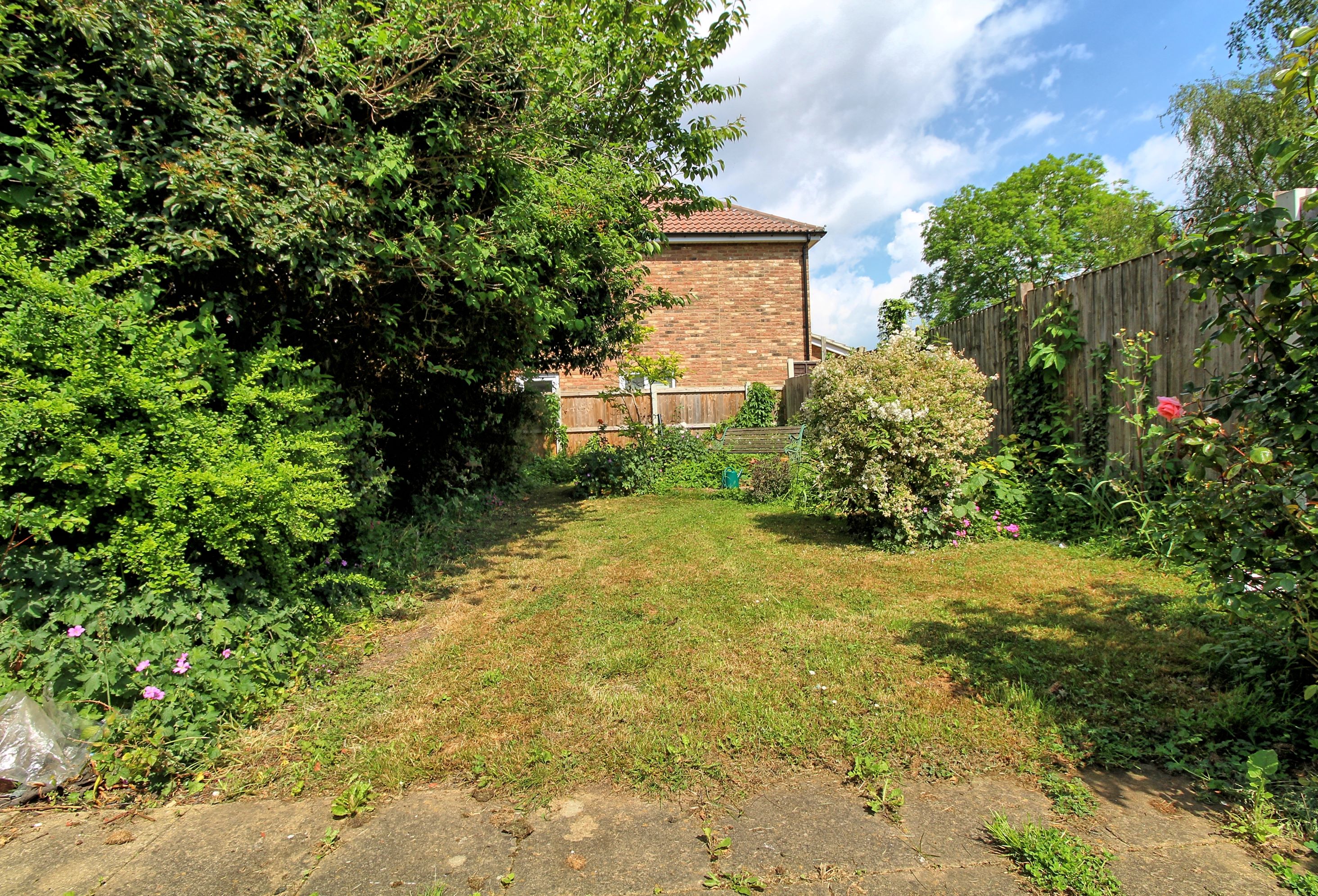 32 Hope Road, Benfleet, Essex, SS7 5JH