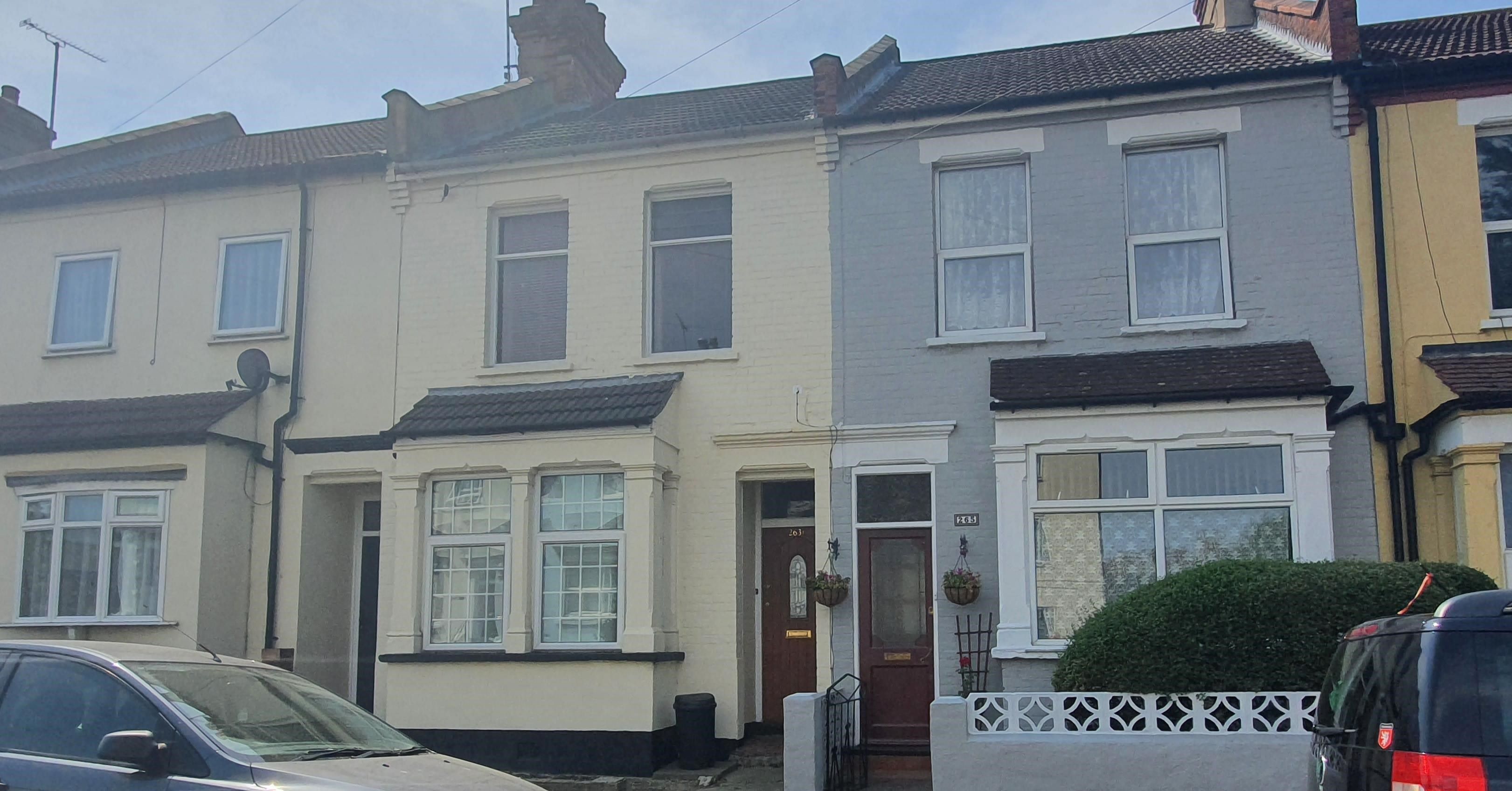 263A North Road, Westcliff-on-Sea, Essex, SS0 7AB