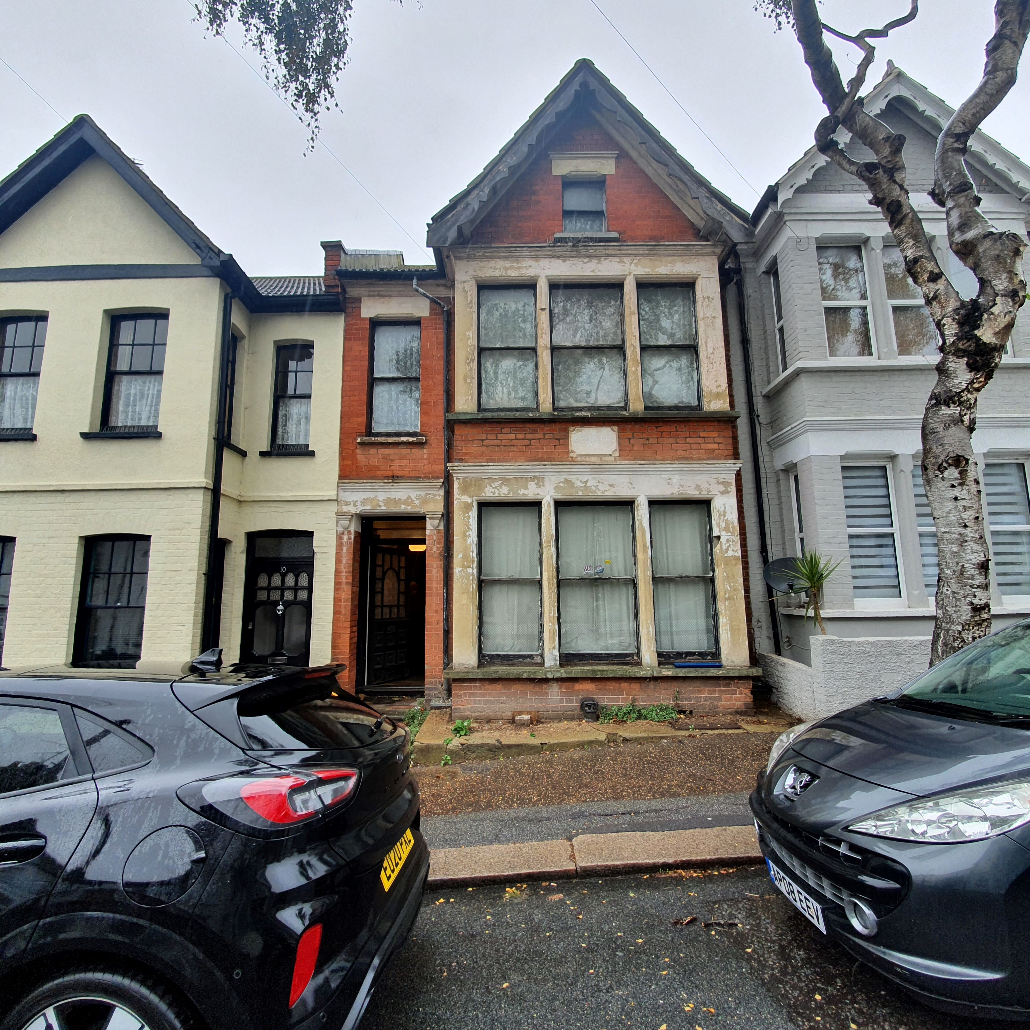 6 Holland Road, Westcliff-on-Sea, Essex, SS0 7SG