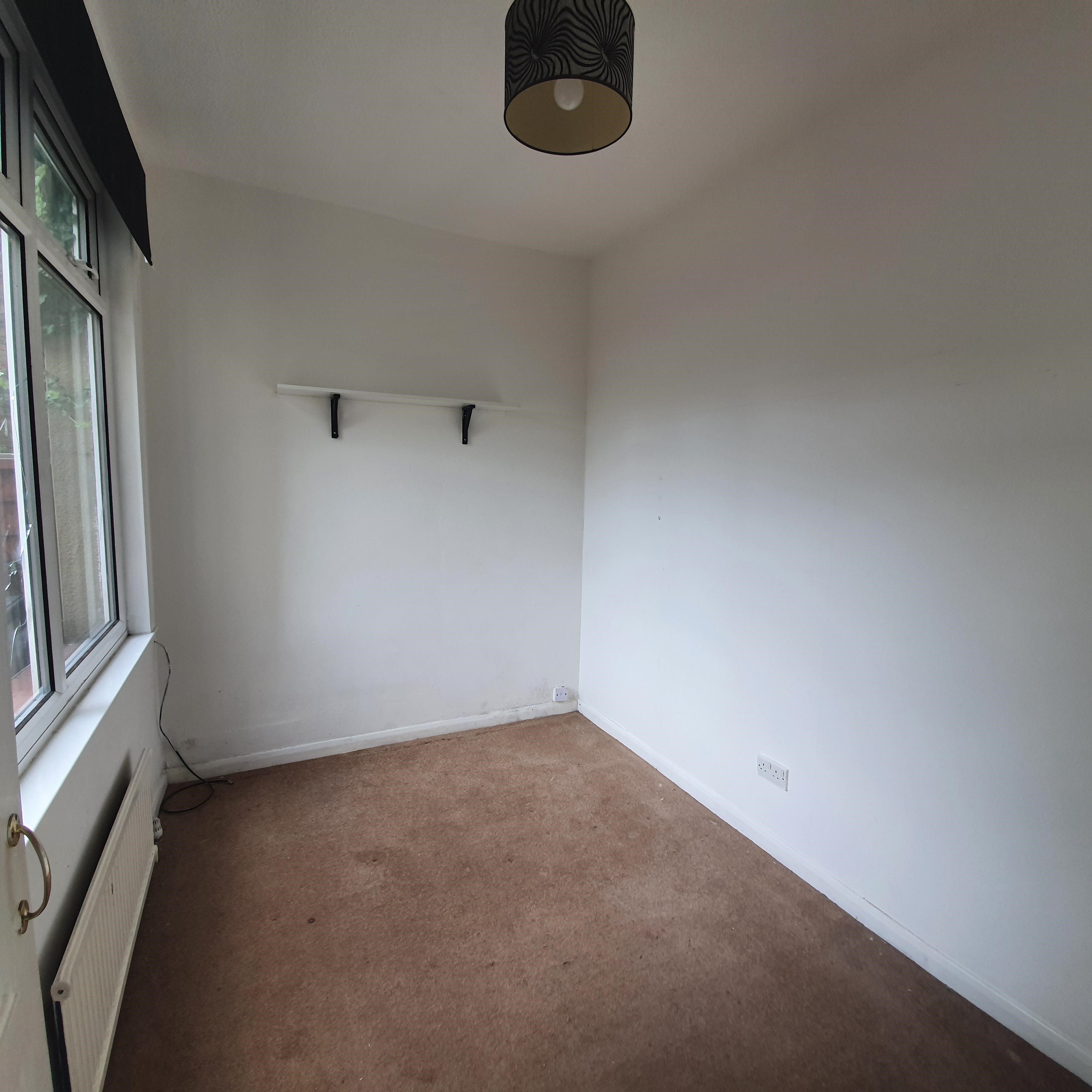 36B Elderton Road, Westcliff-on-Sea, Essex, SS0 8AQ