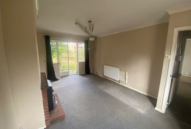 77 Maldon Road, Great Baddow, Chelmsford, Essex, CM2 7DN