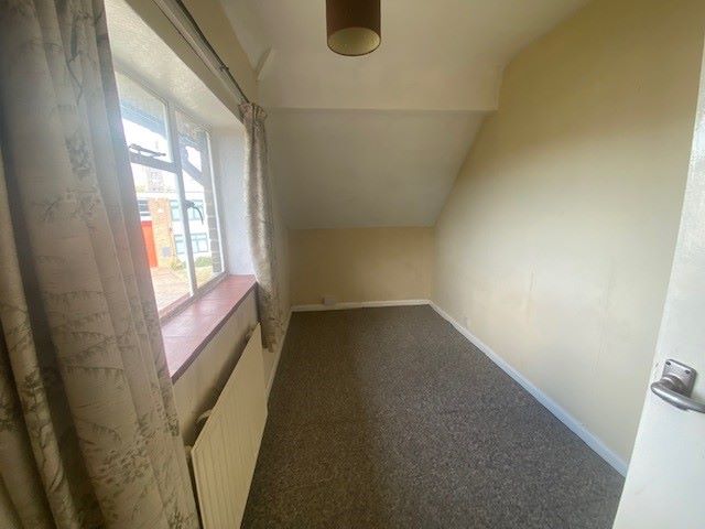 77 Maldon Road, Great Baddow, Chelmsford, Essex, CM2 7DN