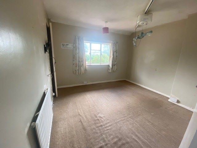 77 Maldon Road, Great Baddow, Chelmsford, Essex, CM2 7DN