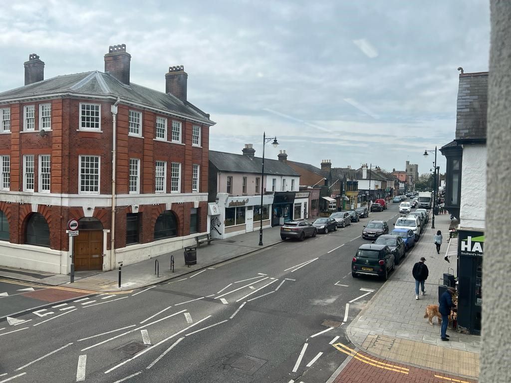 93 Broadway, Leigh-on-Sea, Essex, SS9 1PG