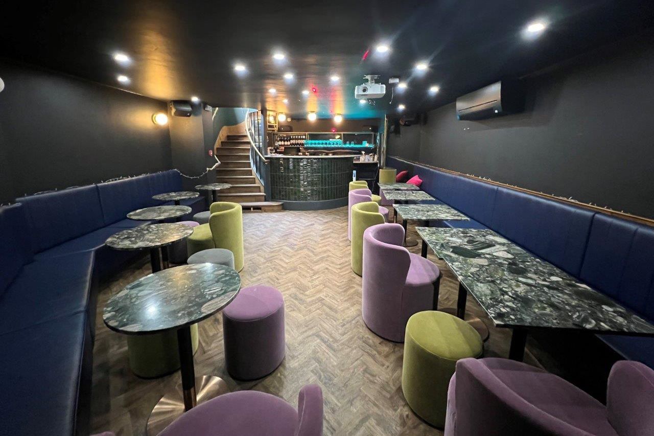 93 Broadway, Leigh-on-Sea, Essex, SS9 1PG