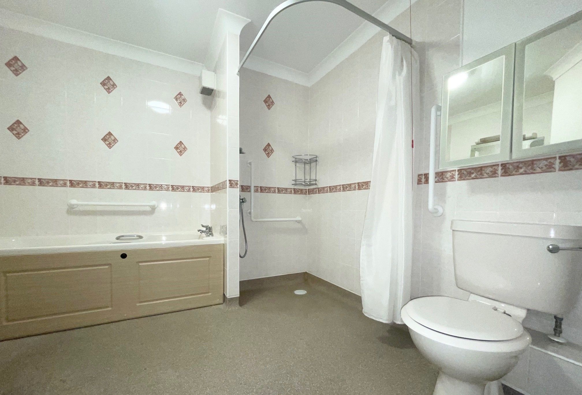 Flat 57 Coachman Court, 35 Ashingdon Road, Rochford, Essex, SS4 1FF