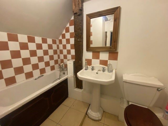 37 North Hill, Colchester, Essex, CO1 1QR