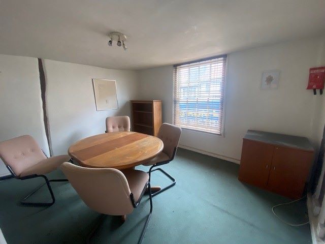 37 North Hill, Colchester, Essex, CO1 1QR