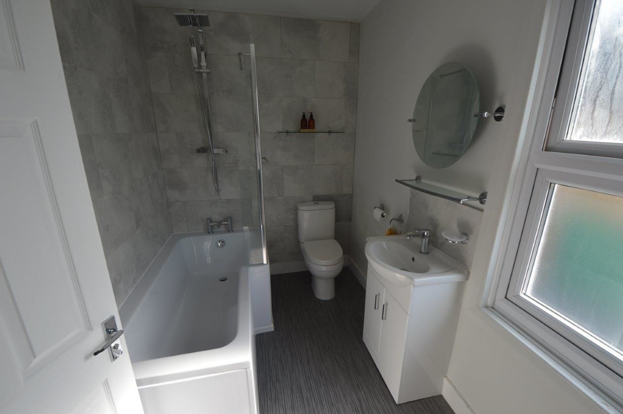 5 St. Johns Road, Westcliff-on-Sea, Essex, SS0 7JY