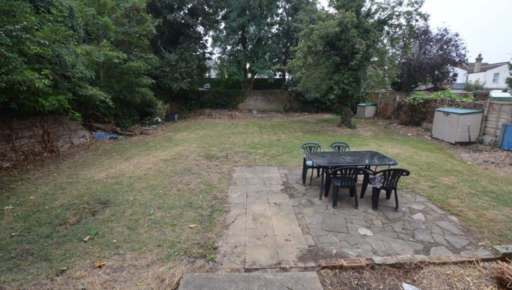 10 Branksome Road, Southend-on-Sea, Essex, SS2 4HQ