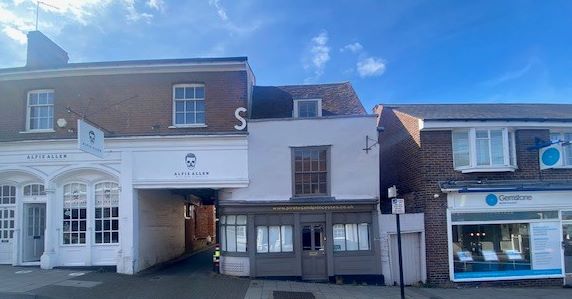 37 North Hill, Colchester, Essex, CO1 1QR