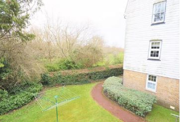 Flat 25 Lucam Lodge, The Garners, Rochford, Essex, SS4 1DS