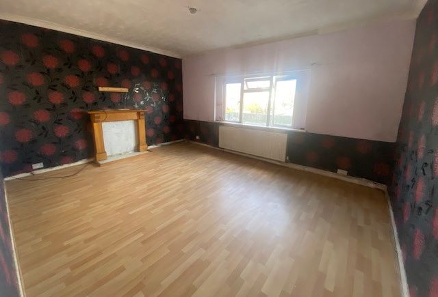 123 Hall Lane, Walton on the Naze, Essex, CO14 8HW