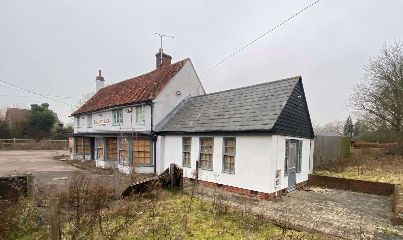 The Red Lion, 130 Coggeshall Road, Marks Tey, Essex, CO6 1LT