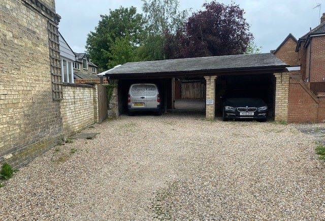 31 Oxford Street, Exning, Newmarket, Suffolk, CB8 7EW