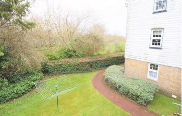 Flat 25 Lucam Lodge, The Garners, Rochford, Essex, SS4 1DS