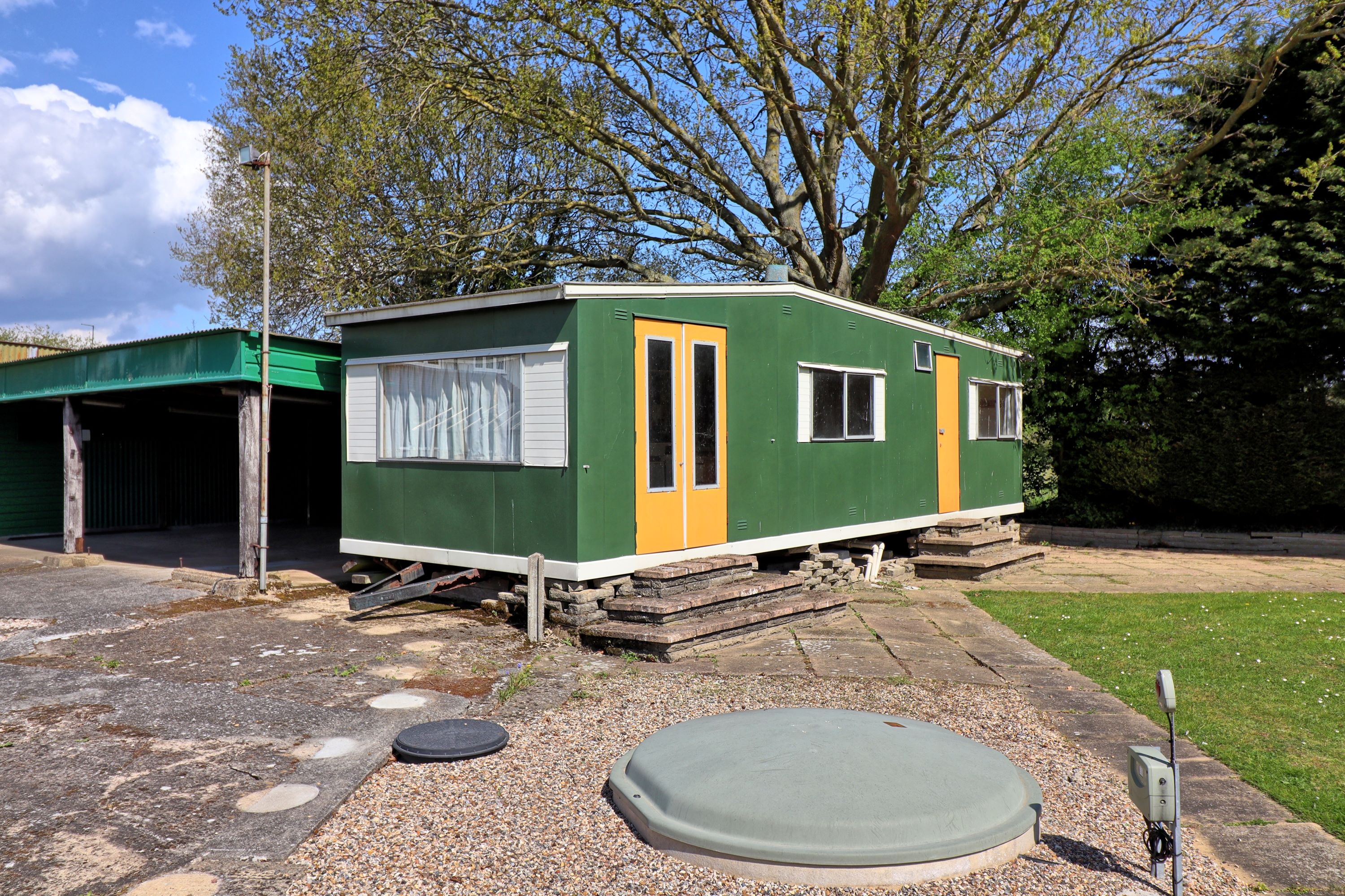 Orchard House, Apton Hall Road, Rochford, Essex, SS4 3RJ