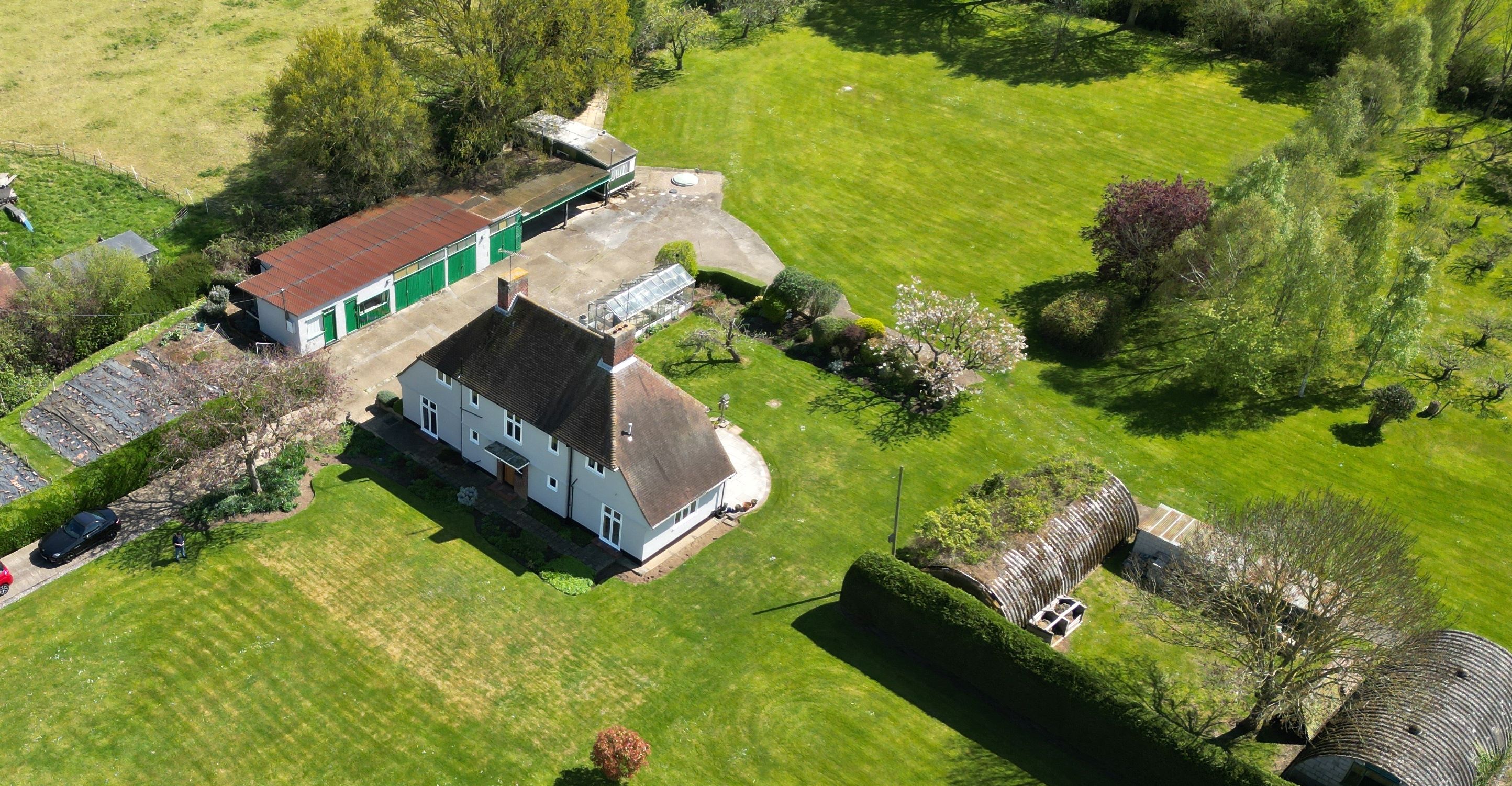 Orchard House, Apton Hall Road, Rochford, Essex, SS4 3RJ